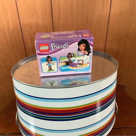 LEGO Friends Water Scooter 28 piece Set - Purple and White - Picture 2 of 2